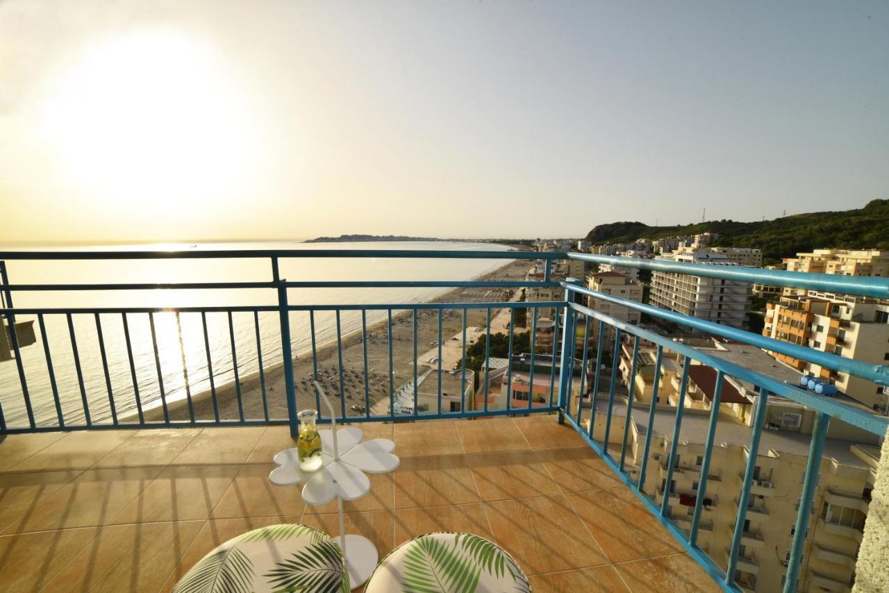 Beachfront Marilyn Durrës Exterior foto